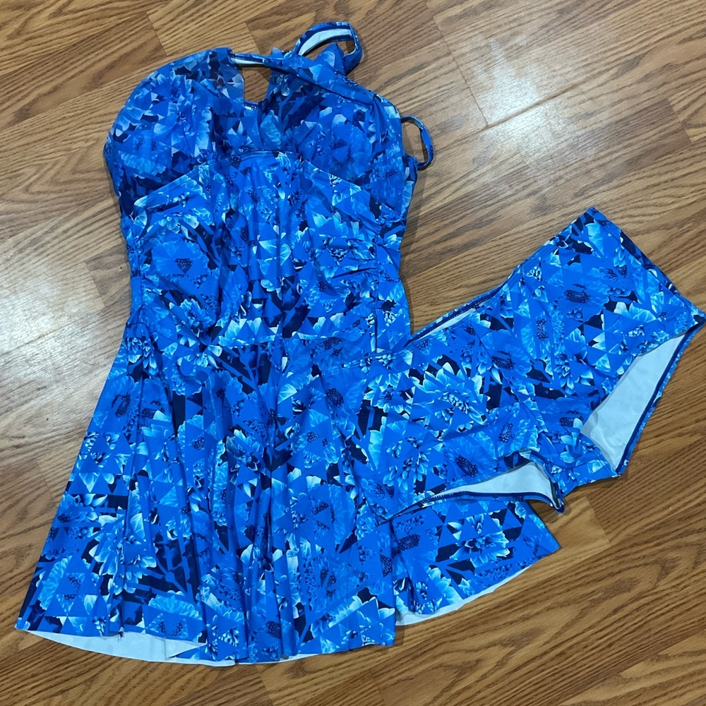 Swim suit 2 piece set size L